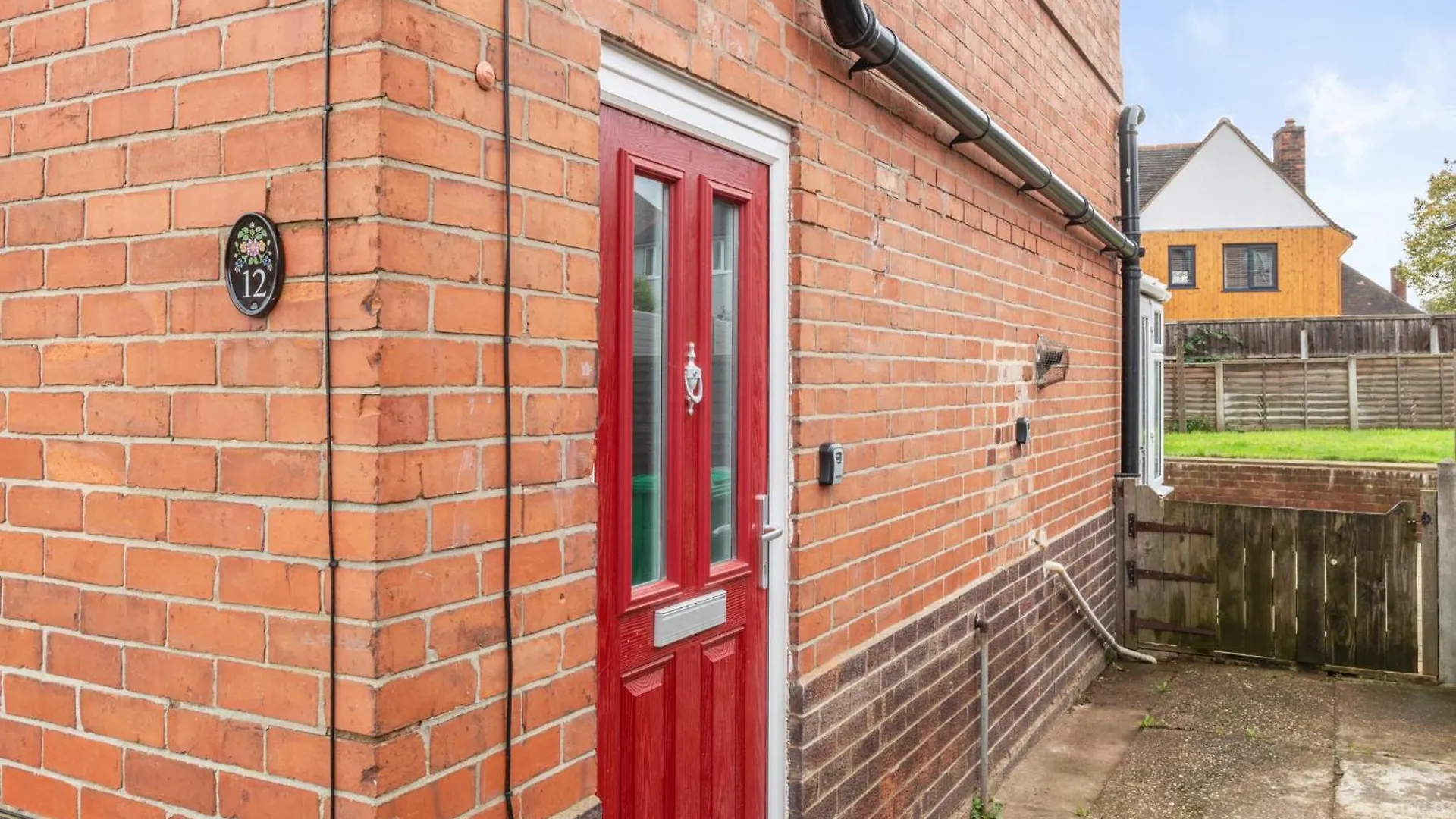3Br Contractor Pad With Pool Table Villa Nottingham 0*,  United Kingdom